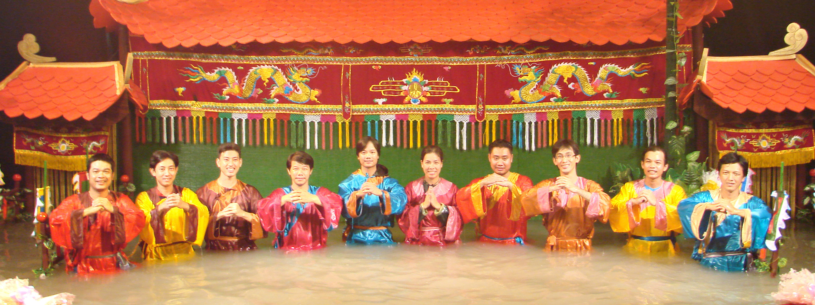 Vé Nghệ Thuật Múa Rối Nước Ở TP. HCM (Nhà Hát Rồng Vàng)